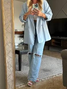 sarah's look